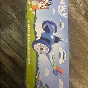 3-Wheel Tilt & Turn Scooter - Blue and Orange